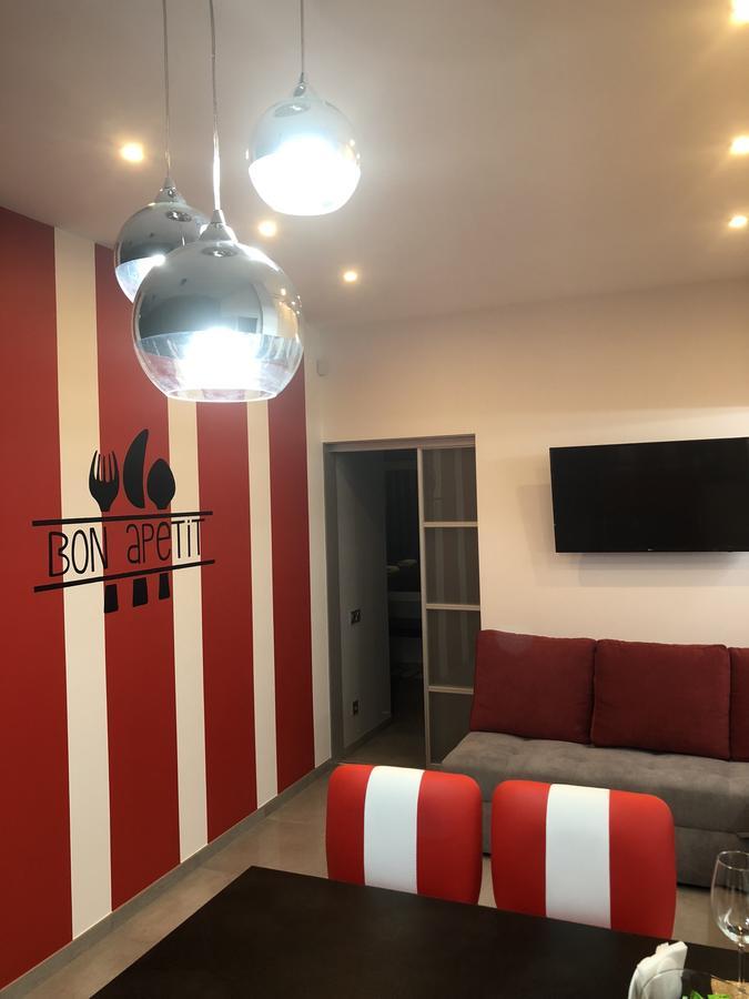 Bon Apetit Apartament Lviv Eksteriør billede